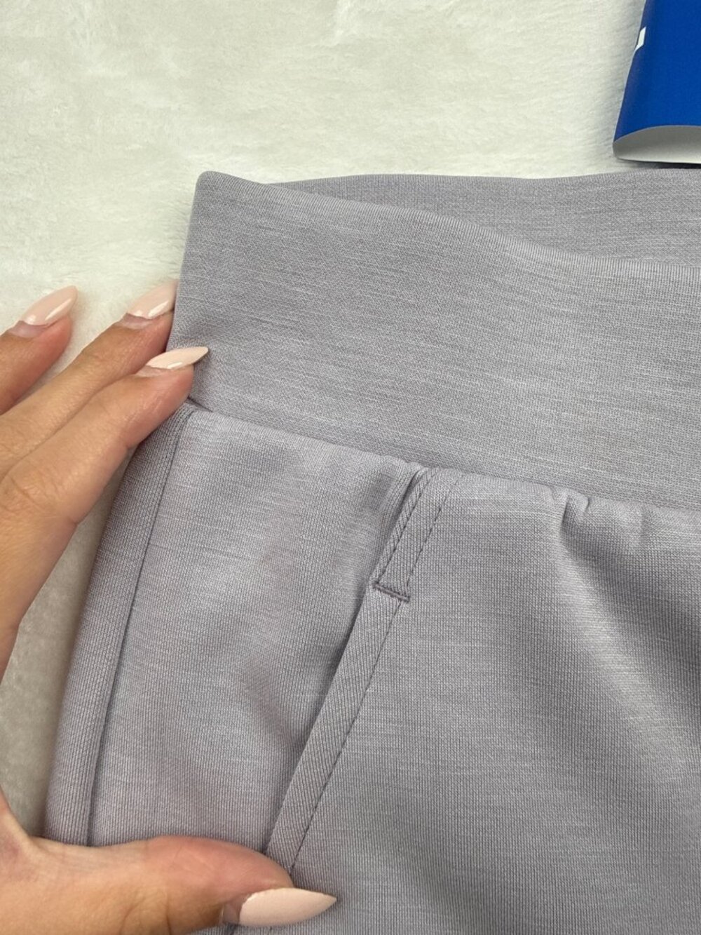 Lazypants Womens Lilac Grey Lounge Shorts Large 5" Inseam Soft Stretchy Fabric - Picture 5 of 7
